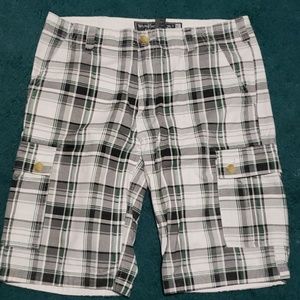 Men's cargo shorts
